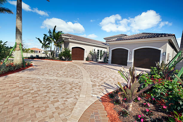 Best Local Driveway Pavers  in Boerne, TX